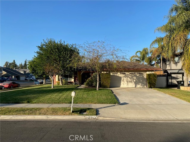 Detail Gallery Image 2 of 37 For 2513 E Laurel Valley Ln, Ontario,  CA 91761 - 3 Beds | 2 Baths