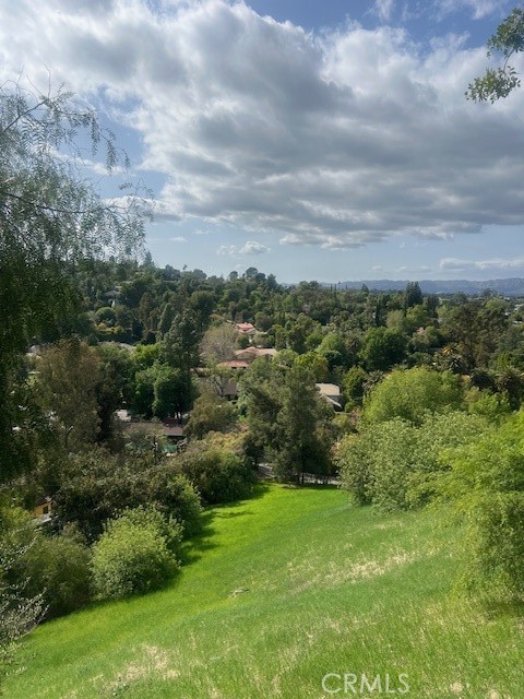 https://media.crmls.org/medias/d0fd7a06-c7cc-46fb-b789-fc674e3de68d.jpg?preset=X-Large