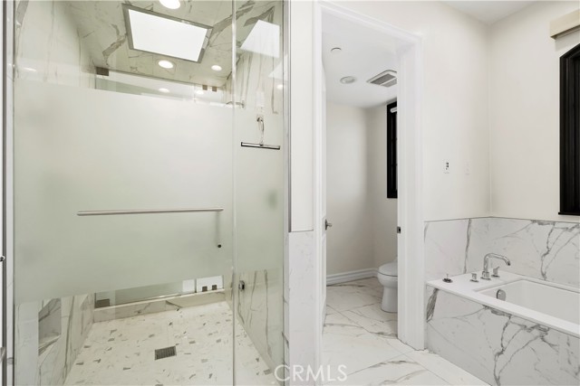 462 S Maple Drive, Beverly Hills CA: https://media.crmls.org/medias/d0fdd27b-c002-4c15-a3a9-207189941cde.jpg