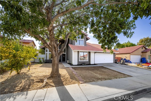 Detail Gallery Image 3 of 24 For 37317 Sand Brook Dr, Palmdale,  CA 93550 - 4 Beds | 3 Baths