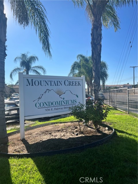 936 Fairway Drive, Colton CA: https://media.crmls.org/medias/d0fe1bea-0e55-4191-bdcf-1c98096e0449.jpg