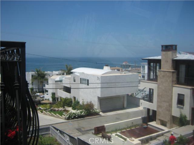 224 7th Street, Manhattan Beach, California 90266, 3 Bedrooms Bedrooms, ,2 BathroomsBathrooms,For Sale,7th,S932887