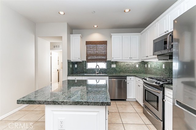 334 N Santa Maria Street, Anaheim CA: https://media.crmls.org/medias/d0fede1a-56e2-414e-9147-03ecca8664f3.jpg