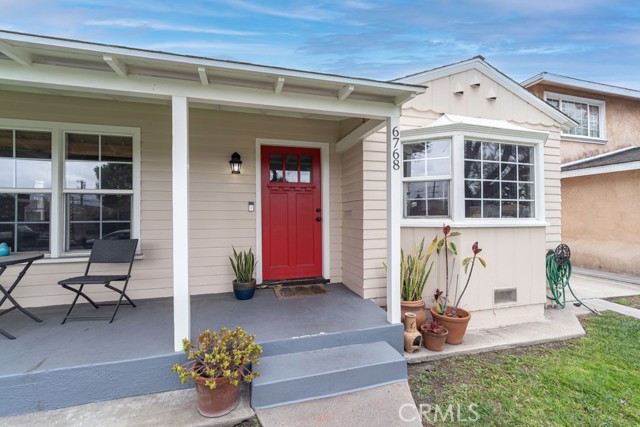 Detail Gallery Image 4 of 43 For 6768 Gardenia Ave, Long Beach,  CA 90805 - 2 Beds | 1 Baths