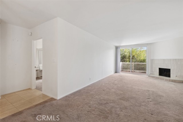 Detail Gallery Image 13 of 25 For 14315 Riverside Dr #209,  Sherman Oaks,  CA 91423 - 2 Beds | 2 Baths