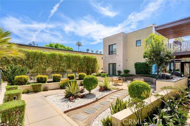 Detail Gallery Image 28 of 39 For 125 Hurlbut St #108,  Pasadena,  CA 91105 - 2 Beds | 2 Baths