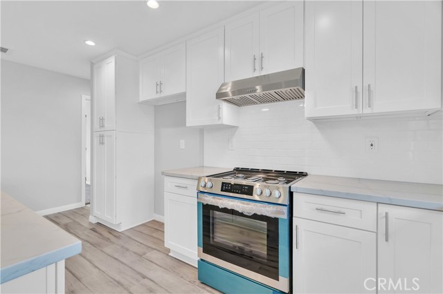 Detail Gallery Image 33 of 56 For 4622 Dunrobin Ave, Lakewood,  CA 90713 - 6 Beds | 4 Baths