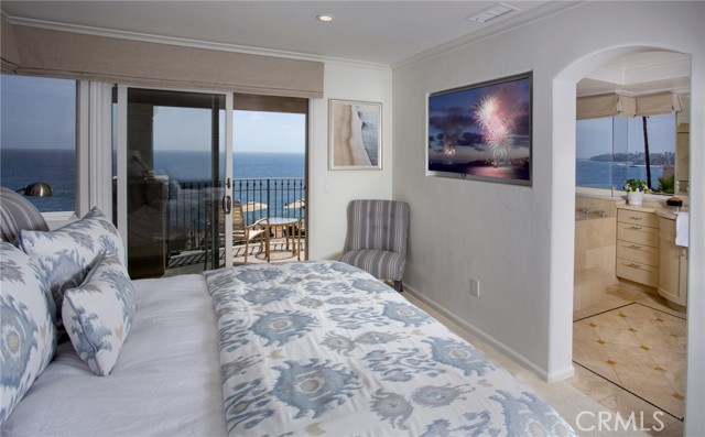 683 Sleepy Hollow Lane # 1, Laguna Beach, California 92651, 2 Bedrooms Bedrooms, ,1 BathroomBathrooms,Residential Lease,For Rent,683 Sleepy Hollow Lane # 1,CROC23220254