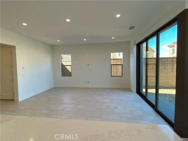 120 White Jasmine, Irvine CA: https://media.crmls.org/medias/d100c9b3-8065-4364-9693-81e5be5f547a.jpg