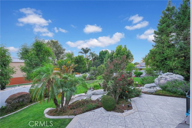 2479 Cliff Road, Upland CA: https://media.crmls.org/medias/d100f2ac-391a-422f-a1e0-28a1d5148ff7.jpg