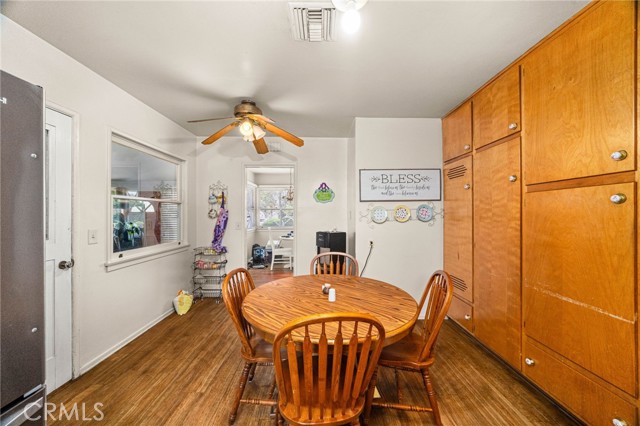 1830 E Victoria Avenue, San Bernardino CA: https://media.crmls.org/medias/d1015e55-2850-4e54-b59f-5db4fb3cbfd1.jpg