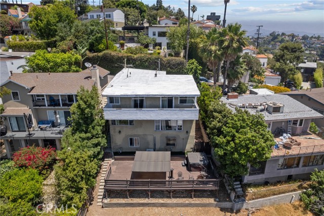 2067 Mayview Drive, Los Angeles CA: https://media.crmls.org/medias/d101cfda-b474-486b-ab9e-5c4ba5c23434.jpg