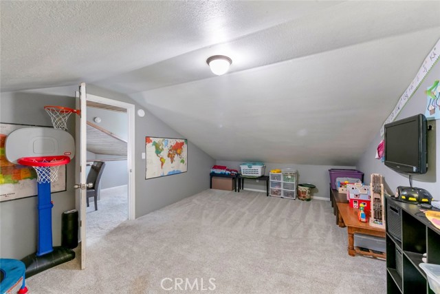 Detail Gallery Image 10 of 42 For 24622 Bernard, Crestline,  CA 92325 - 4 Beds | 3/1 Baths