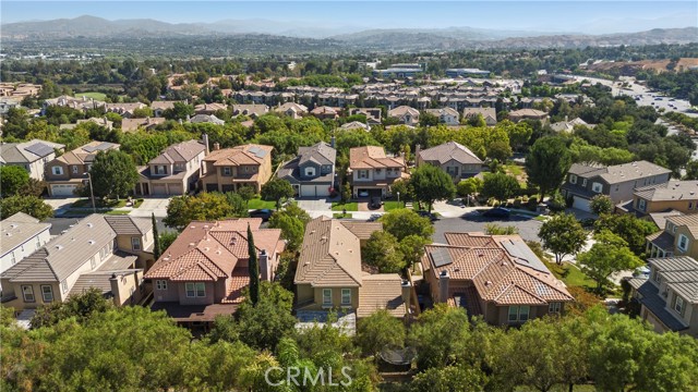 26821 Peppertree Drive, Valencia CA: https://media.crmls.org/medias/d103250a-97aa-43a6-887e-861e9bbb6cbf.jpg