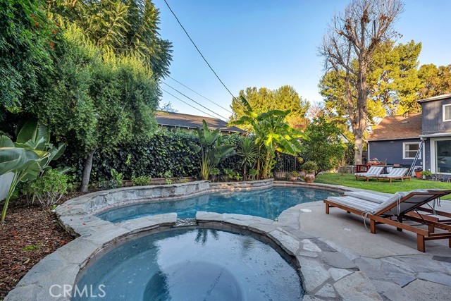 Detail Gallery Image 41 of 52 For 5727 Colbath, Valley Glen,  CA 91401 - 3 Beds | 3 Baths