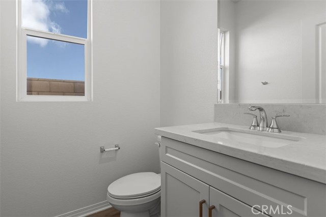 Detail Gallery Image 2 of 15 For 9667 Salamanca St, Riverside,  CA 92508 - 3 Beds | 2/1 Baths