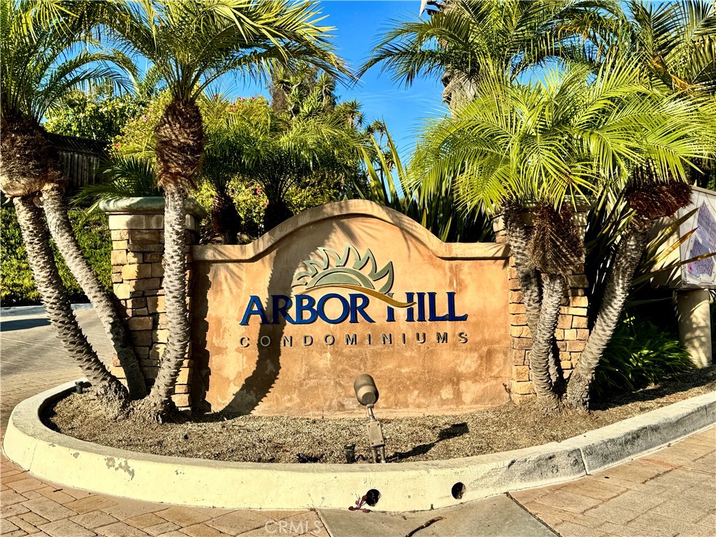 432 Edgehill - photo 4