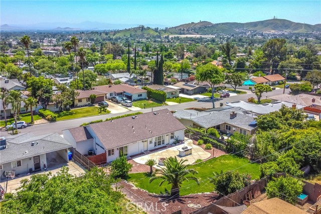 Detail Gallery Image 49 of 54 For 240 E 52nd St, San Bernardino,  CA 92404 - 4 Beds | 2/1 Baths