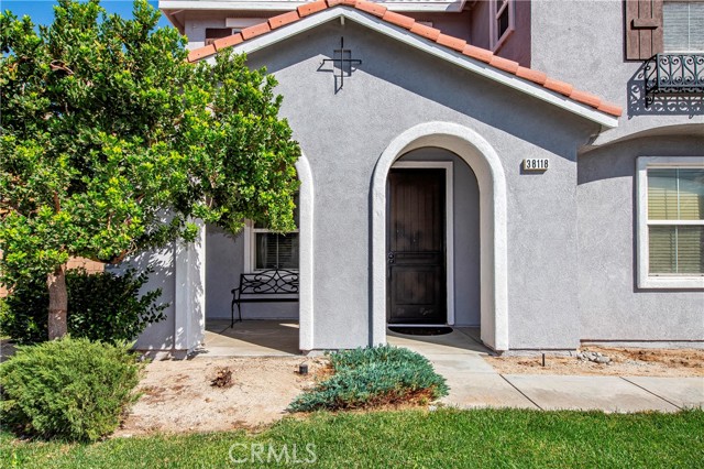 Detail Gallery Image 6 of 40 For 38118 Pioneer Dr, Palmdale,  CA 93552 - 3 Beds | 3 Baths