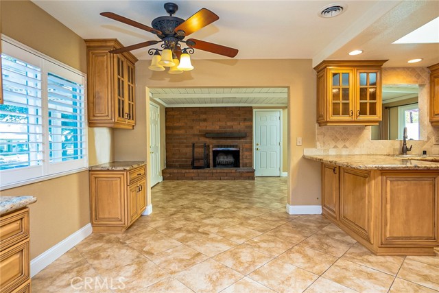 Detail Gallery Image 12 of 45 For 147 Morgan Way, Upland,  CA 91786 - 3 Beds | 2 Baths