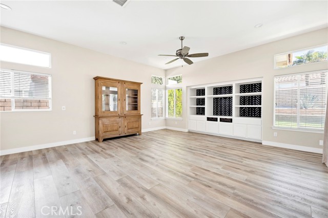 Detail Gallery Image 13 of 54 For 1756 Seven Hills, Hemet,  CA 92545 - 3 Beds | 3 Baths