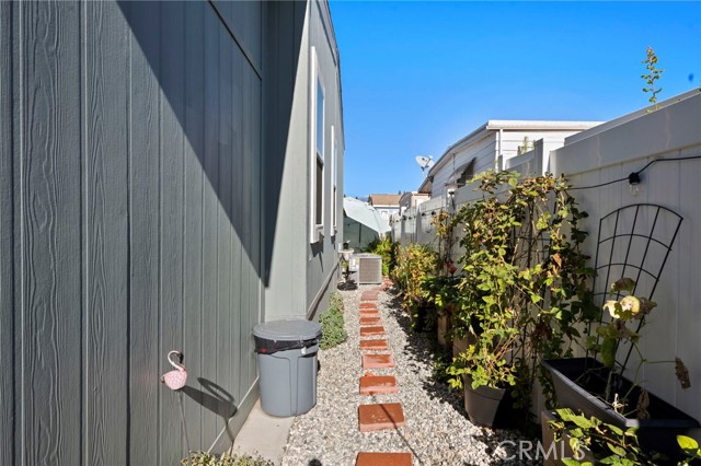 1245 W Cienega Avenue, San Dimas CA: https://media.crmls.org/medias/d1081118-0f5a-429b-bd9a-9e9aa0d02107.jpg