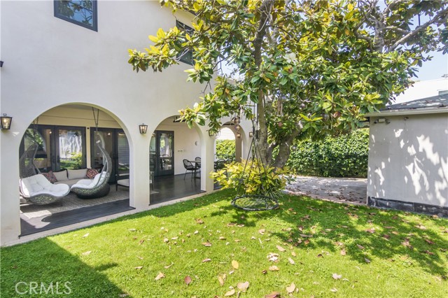 Detail Gallery Image 37 of 48 For 640 Raymond, Santa Monica,  CA 90405 - 4 Beds | 3 Baths