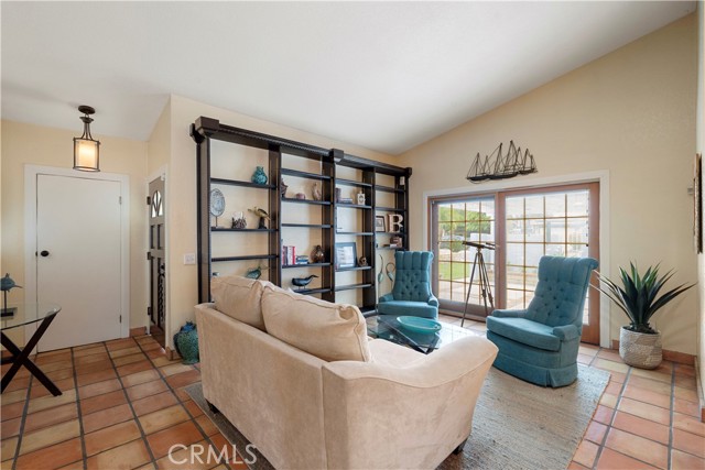 Detail Gallery Image 10 of 46 For 2537 Fulton Rd, La Verne,  CA 91750 - 3 Beds | 2 Baths