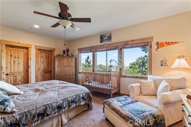 Detail Gallery Image 50 of 67 For 1454 Lovers Ln, Lake Arrowhead,  CA 92352 - 5 Beds | 3/1 Baths