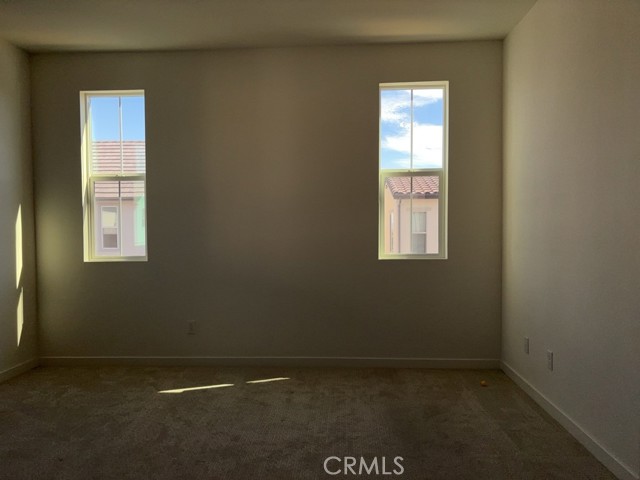 15992 Jaime Lane, Fontana CA: https://media.crmls.org/medias/d108c304-07fb-4d0f-861d-b540defd30e9.jpg