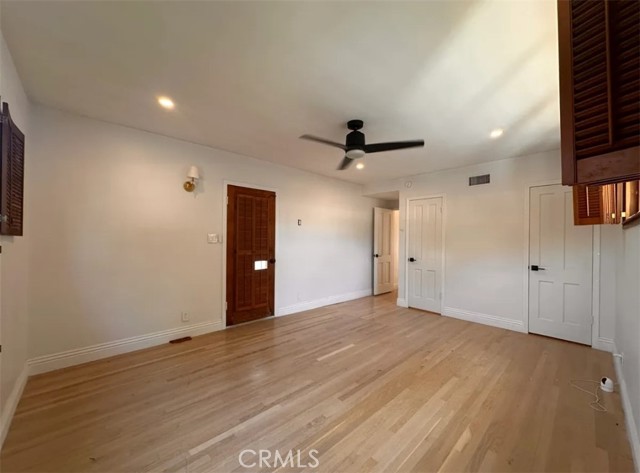 Detail Gallery Image 18 of 35 For 3021 W Clark Ave, Burbank,  CA 91505 - 3 Beds | 2 Baths