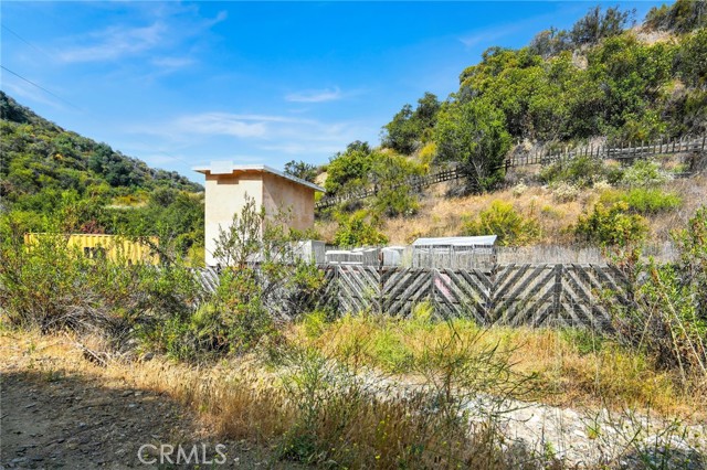 Detail Gallery Image 3 of 21 For 20219 Paradise Ln, Topanga,  CA 90290 - – Beds | – Baths