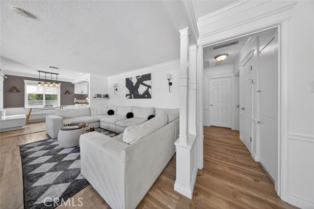 Detail Gallery Image 38 of 61 For 14942 Bryant, Panorama City,  CA 91402 - 3 Beds | 2 Baths