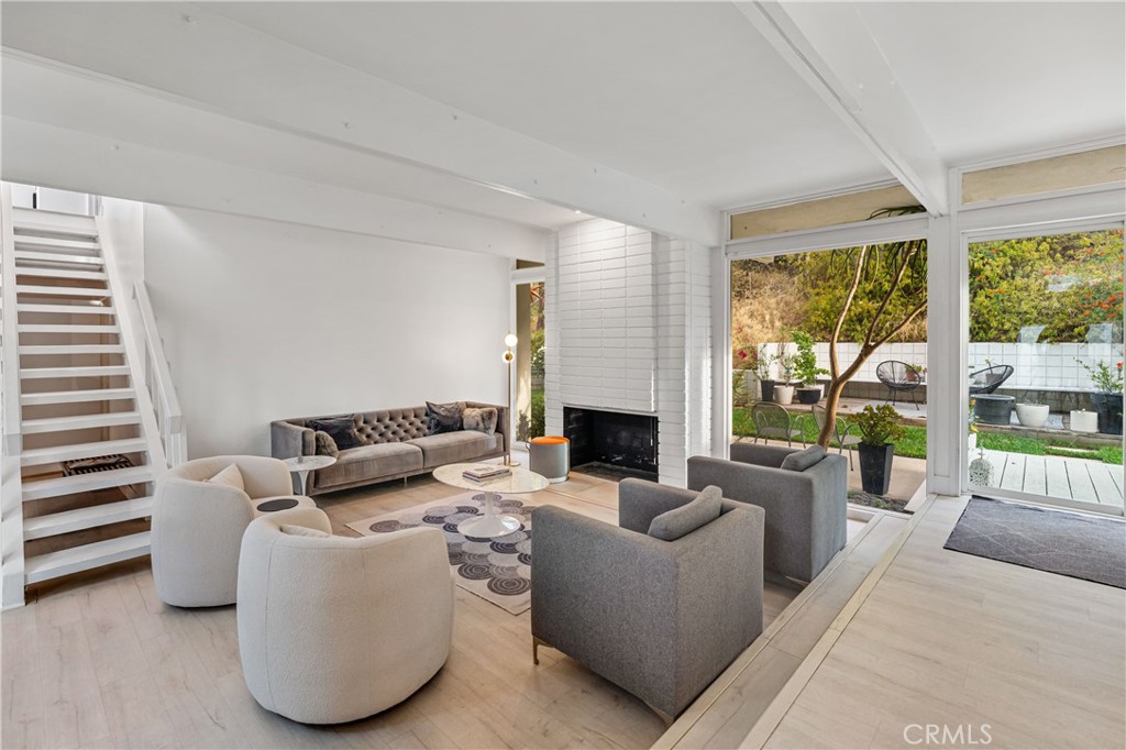 MLS #SR25226252 image #9