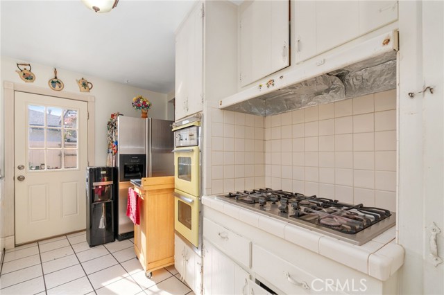 Detail Gallery Image 12 of 35 For 2417 Notre Dame, Pomona,  CA 91766 - 3 Beds | 1 Baths