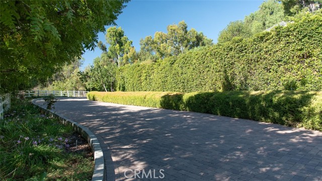 Detail Gallery Image 47 of 50 For 5250 Scott Robertson Rd, Hidden Hills,  CA 91302 - 5 Beds | 5 Baths