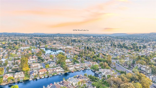Detail Gallery Image 52 of 58 For 22706 Wood Lake Ln, Lake Forest,  CA 92630 - 3 Beds | 3 Baths