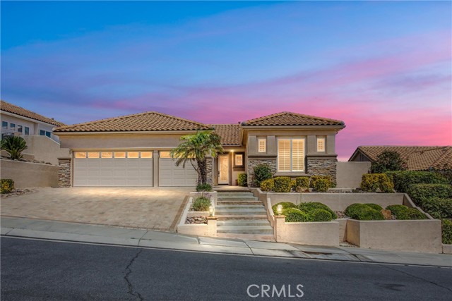 2141 Birdie Drive, Banning CA: https://media.crmls.org/medias/d10a7b5f-b627-4fd3-a3e4-55ced208dbde.jpg