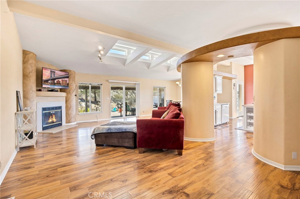 MLS #SW25188466 image #5