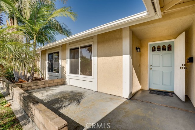 Detail Gallery Image 5 of 33 For 6761 Rook, Huntington Beach,  CA 92647 - 4 Beds | 2 Baths