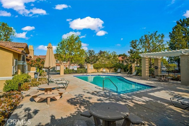 Detail Gallery Image 21 of 22 For 24163 Arrowhead Ct, Valencia,  CA 91354 - 3 Beds | 3 Baths