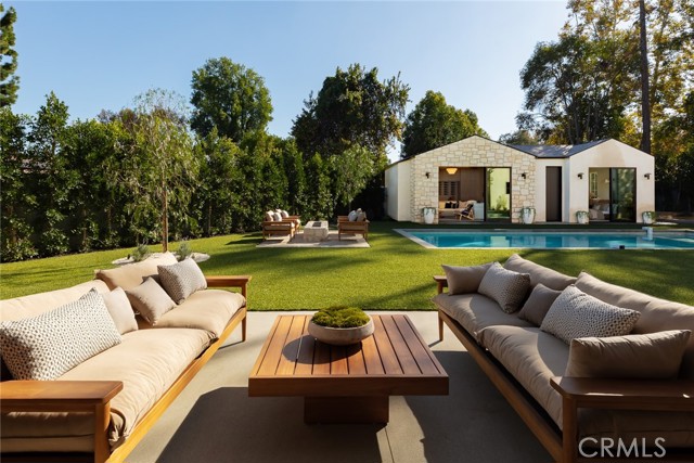 Detail Gallery Image 45 of 62 For 19026 Sprague St, Tarzana,  CA 91356 - 6 Beds | 6/1 Baths