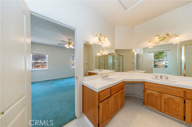 41028 Shandee Lane, Ahwahnee CA: https://media.crmls.org/medias/d10dd712-031d-4fb8-ab84-2bf93bb7acc1.jpg