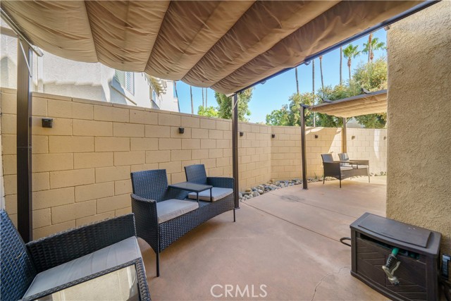 11544 Treeview Court, Moorpark CA: https://media.crmls.org/medias/d10deb1a-5185-44f9-a0c3-b2ca2481a9cf.jpg