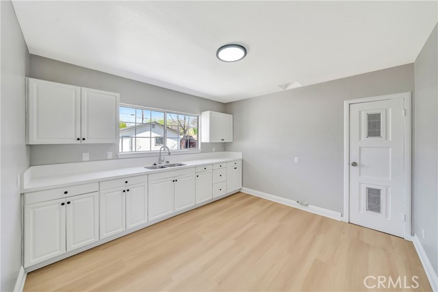 Detail Gallery Image 15 of 41 For 44516 Fern, Lancaster,  CA 93534 - 3 Beds | 2 Baths