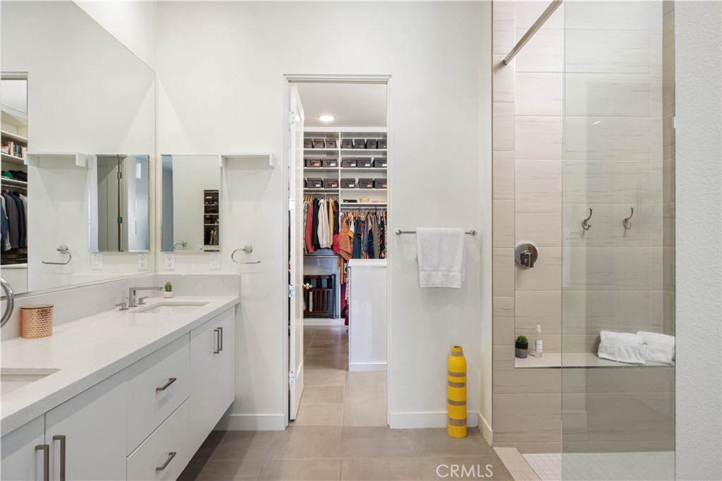 MLS #PV25006482 img 1