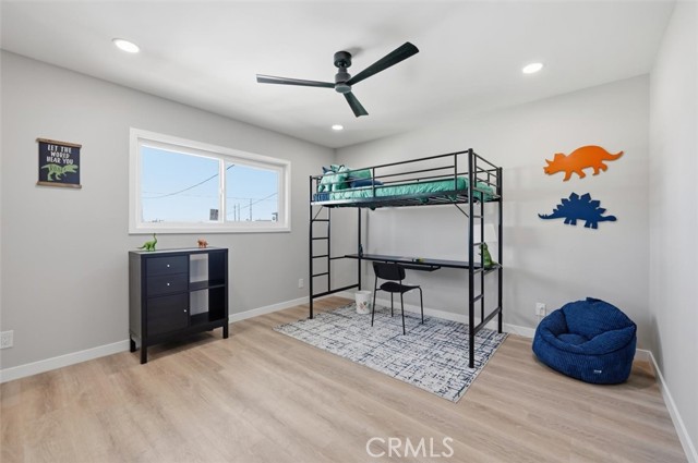 Image 28 of 39 For 4509 Cadison