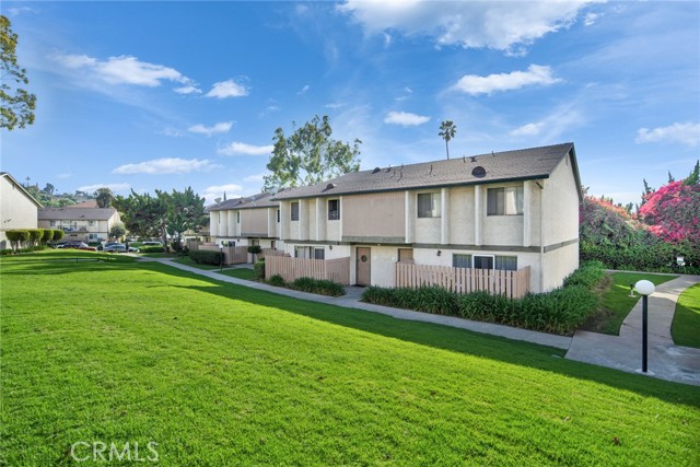 Detail Gallery Image 20 of 29 For 2300 S Hacienda Bld #F5,  Hacienda Heights,  CA 91745 - 2 Beds | 1/1 Baths