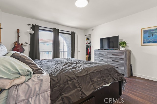 Detail Gallery Image 16 of 38 For 13243 Vanowen #2,  North Hollywood,  CA 91605 - 2 Beds | 3 Baths