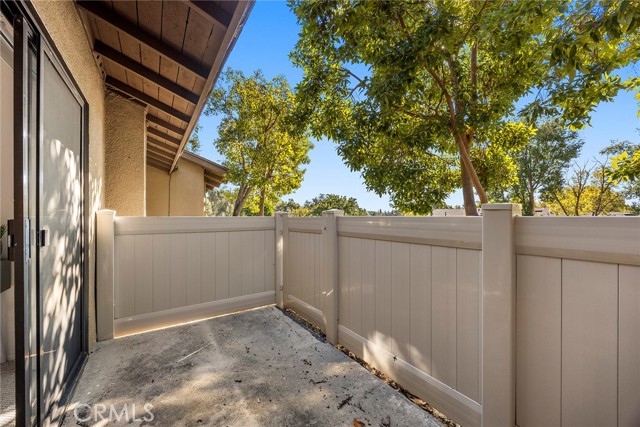 Detail Gallery Image 18 of 39 For 15930 Alta Vista Dr 613c,  La Mirada,  CA 90638 - 2 Beds | 2 Baths